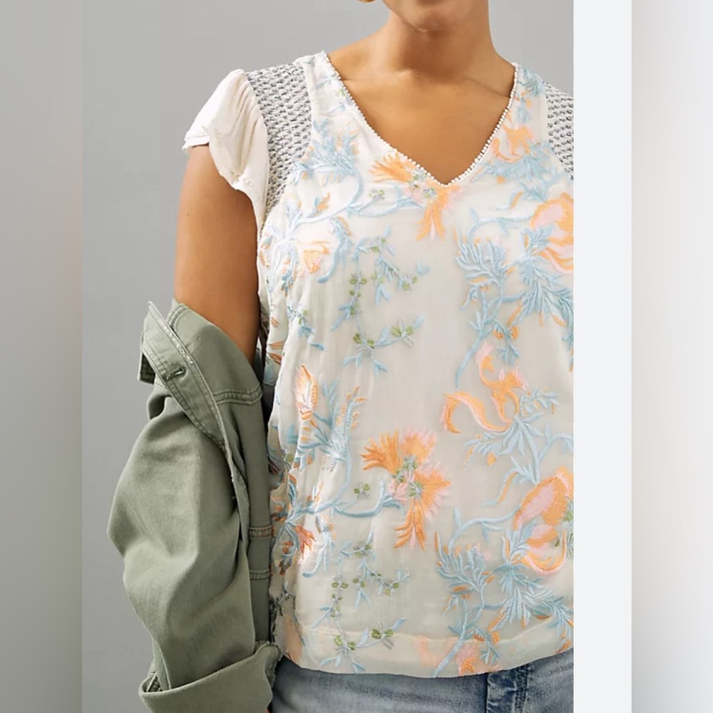 Anthropologie Tiny Frieda embroidered top